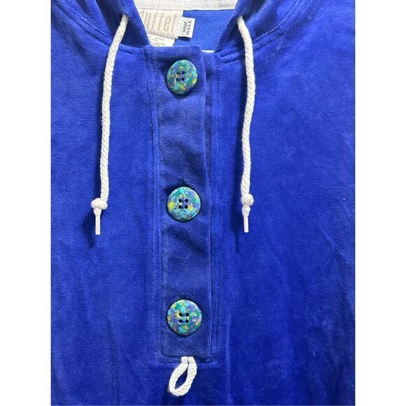 Women’s Blue Fuzzy NWT Cozy Duffel Sweater Sz.L - Picture 2 of 7